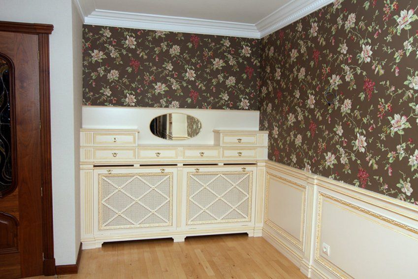 Boiserie lacada con pátina