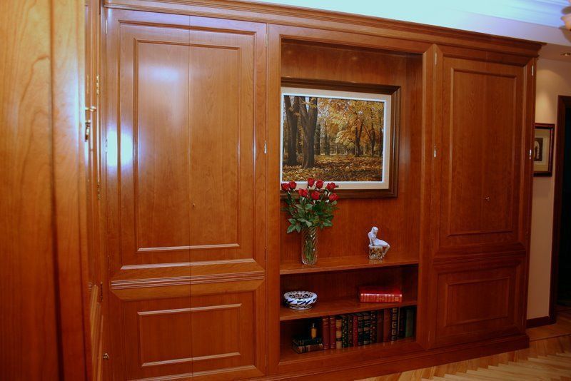 Frentes de puertas empaneladas.