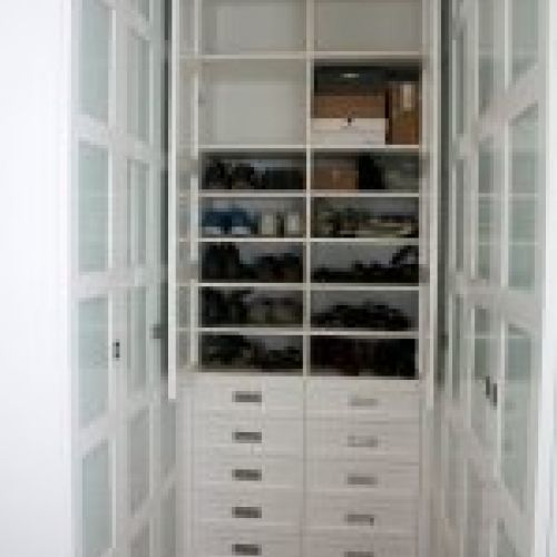 Armario vestidor puertas lacadas