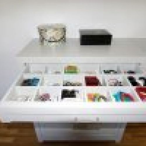Mueble con cama abatible