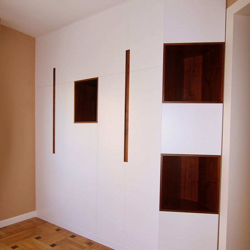 Armario hornacinas en Nogal