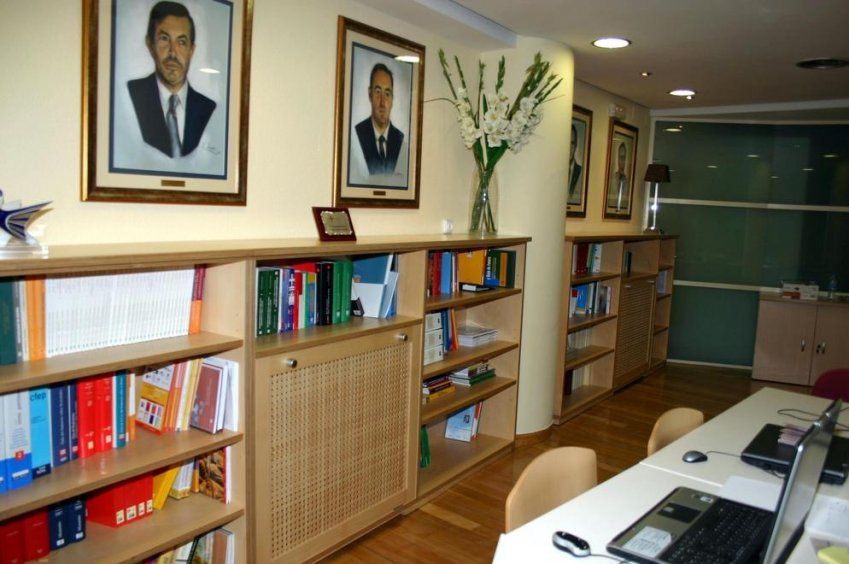 Mobiliario para Colegio Profesional