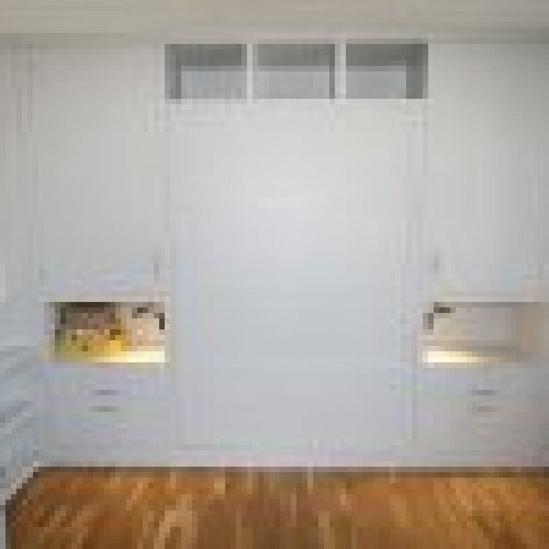 Mueble con cama abatible