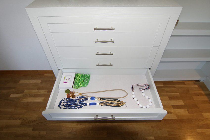 Mueble con cama abatible