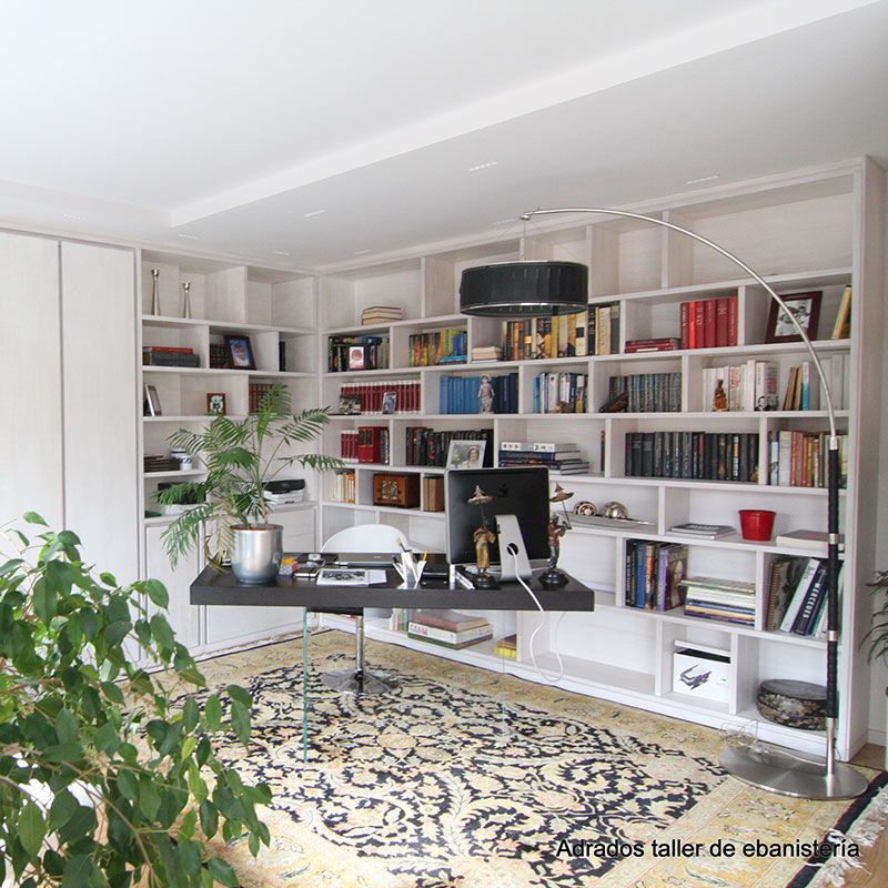 boiserie contemporanea en blanco