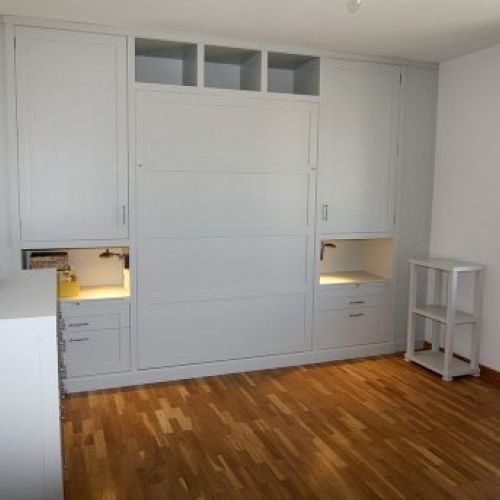 Mueble con cama abatible