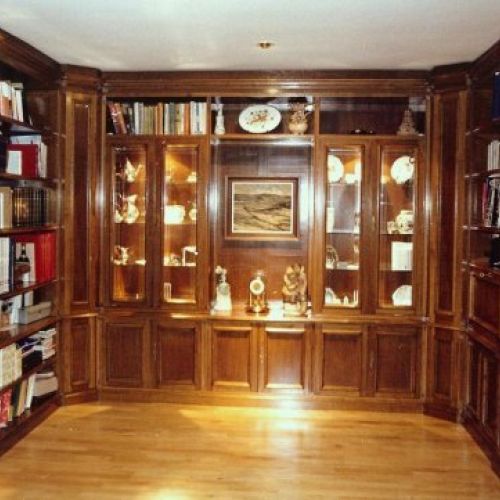 Boiserie en Nogal Americano